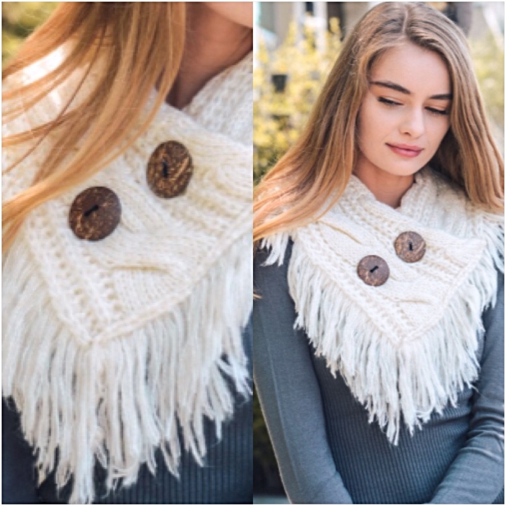 So SOFT Gray Button Scarf Neck Warmer - Picture 2 of 8